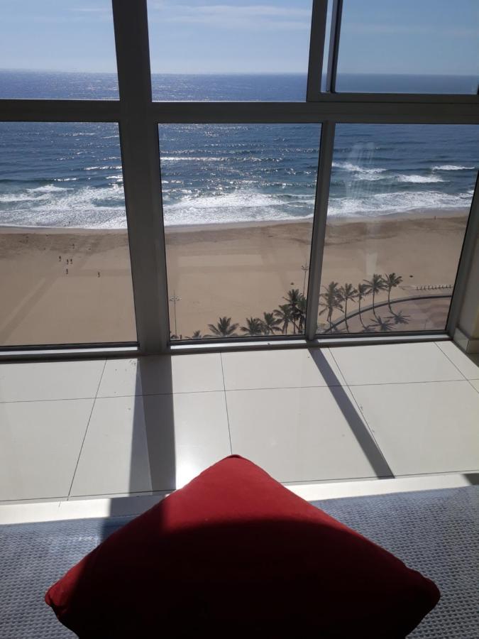 דורבן Into The Blue On The Beach מראה חיצוני תמונה